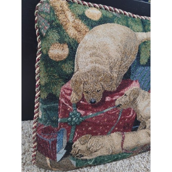 VINTAGE LAB PUPPIES DOG CHRISTMAS TAPESTRY PILLOW BY MIA LANE. PRESENTS 14" . - Picture 2 of 11
